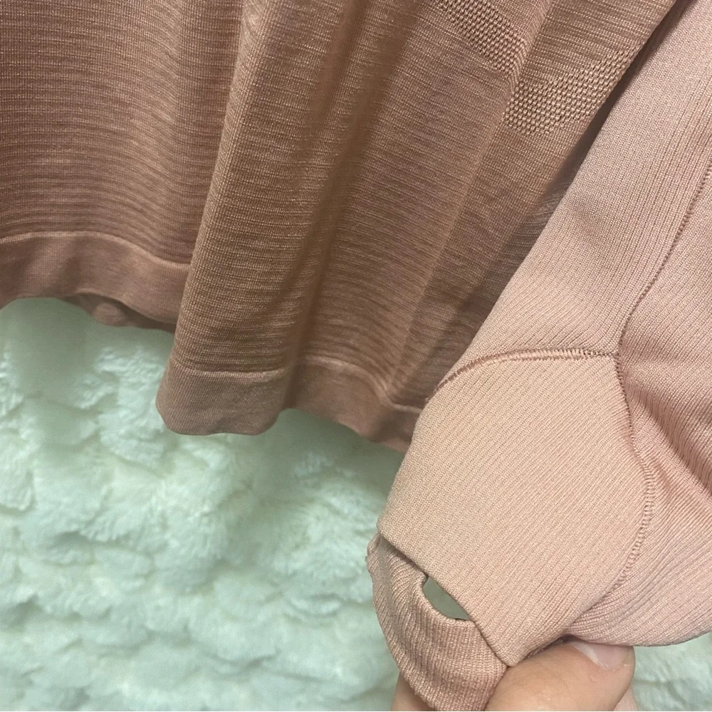 Lululemon Swiftly Tech Long Sleeve Crew 2.0 - Picture 8 of 11